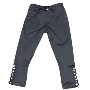 Y2K Capri Leggings Sz M Gray Leg CUT OUT DesignYoga Activewear Leisurewear Vntg